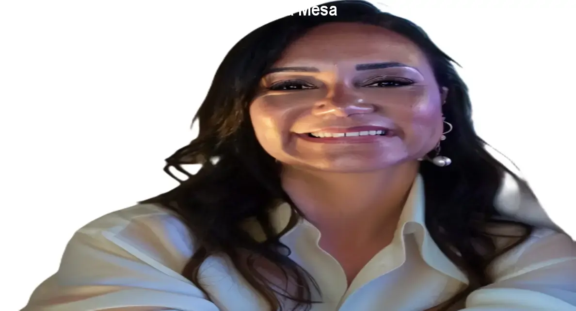 Imagem do curso de Baralho Cigano de Heloísa Helena, mostrando a prática da Mesa Real e o suporte vitalício ao aluno