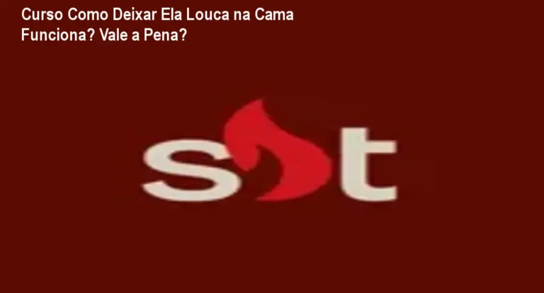 Homem assistindo ao curso de sexologia de Julia Santos para melhorar a intimidade do casal