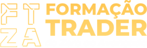 Hermann Greb, autor do curso FTZA, em um home office com telas de gráficos financeiros ao fundo