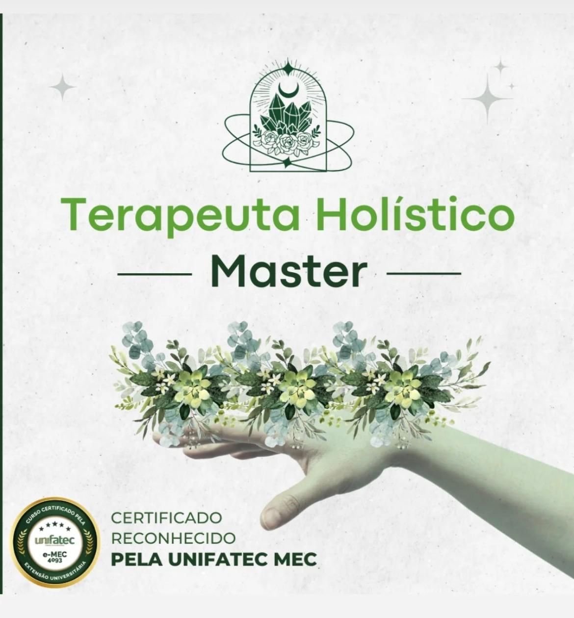 Terapeuta holístico certificada pelo MEC com diploma UNIFATEC e carteira ATH em um ambiente de trabalho acolhedor