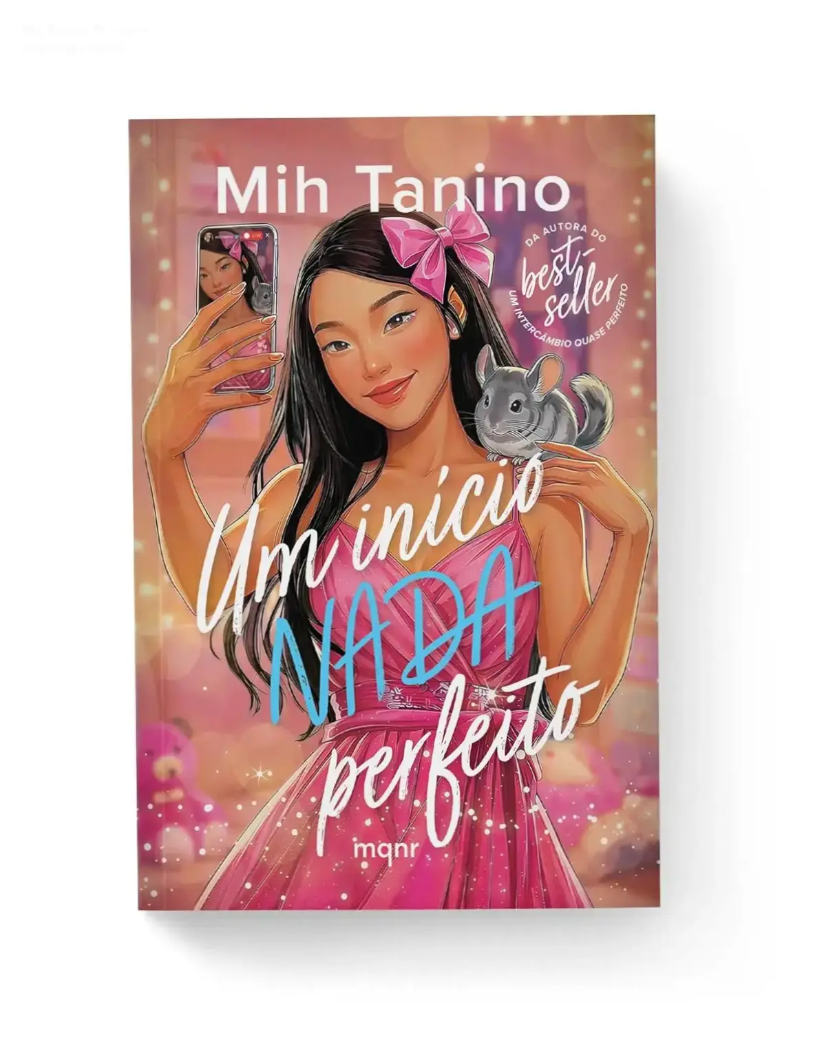 Capa do livro 'Um início nada perfeito' de Mih Tanino mostrando o dilema da fama