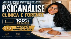 Ambiente de estudos com materiais de Psicanálise Clínica e Forense representando a formação profissional online.