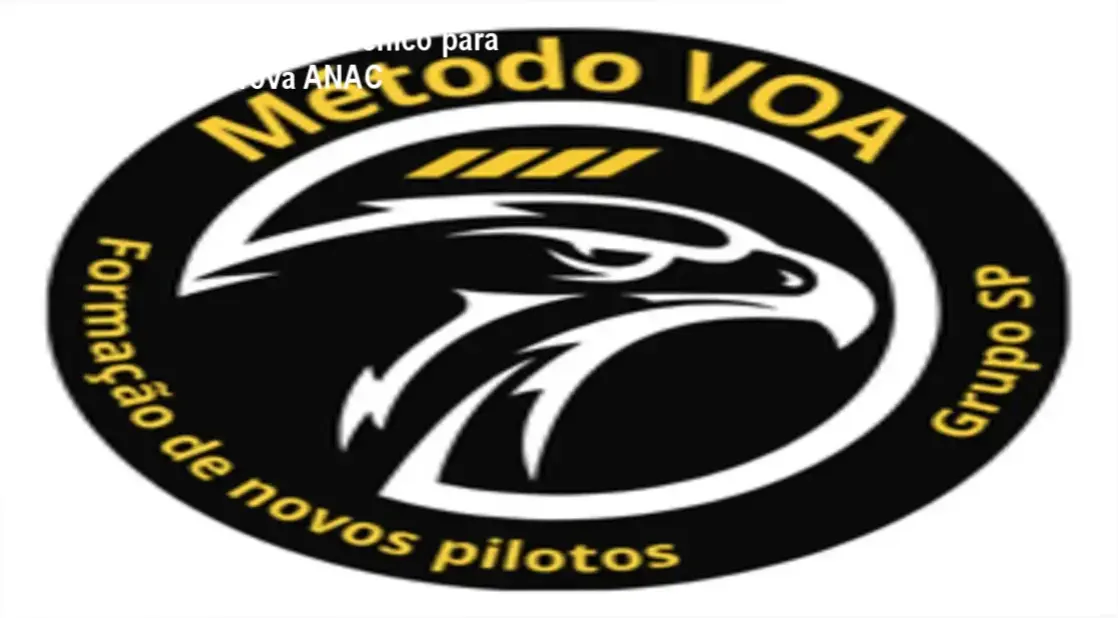Estudante de aviação utilizando o Método VOA para se preparar para a prova teórica da ANAC